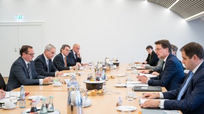 Austausch der Landesregierung mit den Kommunalen Spitzenverbänden zu den aktuellen Herausforderungen