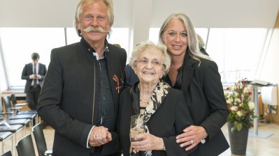 Henning Krautmacher mit dem Bundesverdienstkreuz ausgezeichnet