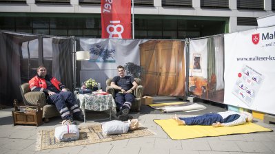 Am Stand der Malteser