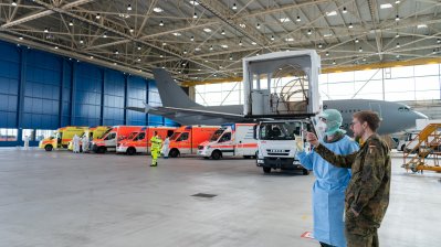 Corona-Patienten aus Italien werden nach Nordrhein-Westfalen geflogen