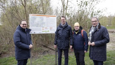 Ministerpräsident Hendrik Wüst eröffnet den ZollvereinSteig in Essen