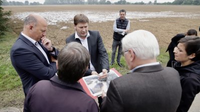 Bundespräsident Frank-Walter Steinmeier und Ministerpräsident Armin Laschet besuchen Erftstadt im Rhein-Erft-Kreis