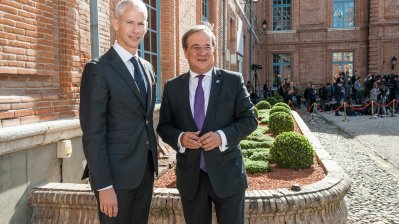 Kulturbevollmächtigter Armin Laschet nimmt am Deutsch-Französischen Ministerrat mit Bundeskanzlerin Angela Merkel und dem französischen Staatspräsidenten Emmanuel Macron in Toulouse teil
