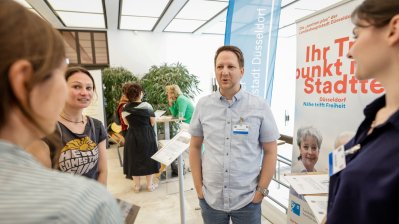 „Du+Wir=Eins“ – Konferenz der Landesregierung im Kampf gegen Einsamkeit