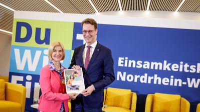 „Du+Wir=Eins“ – Konferenz der Landesregierung im Kampf gegen Einsamkeit