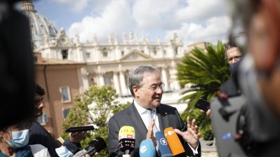 Würdigung der Verdienste Papst Johannes Paul II. zur Deutschen Einheit und Gespräch zu jüdischem Leben in Deutschland