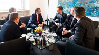 Ministerpräsident Armin Laschet empfängt den Präsidenten des Internationalen Paralympischen Komitees