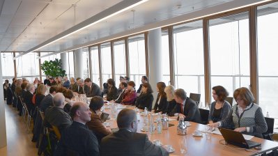 Integration von Flüchtlingen: Europabeauftragte der Kommunen informieren sich in der Staatskanzlei über Fördermöglichkeiten 