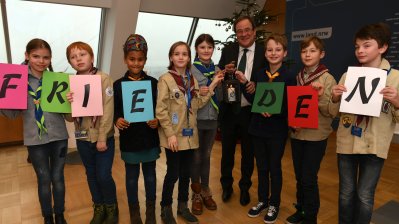 Friedenslicht von Betlehem in der Staatskanzlei