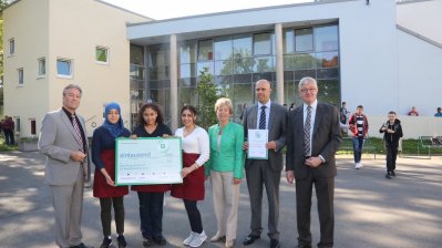 Ministerin Dr. Angelica Schwall-Düren verleiht DEICHMANN-Förderpreis für Integration