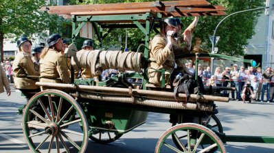 Die Festparade zum Nordrhein-Westfalen-Tag 2012