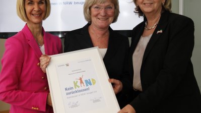 Kick-off-Veranstaltung "Kein Kind zurücklassen" am 26.03.2012 in Düsseldorf