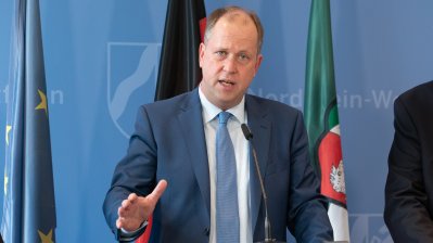 Minister Laumann und Stamp: 50 Millionen Euro zur Integration in Ausbildung und Arbeit
