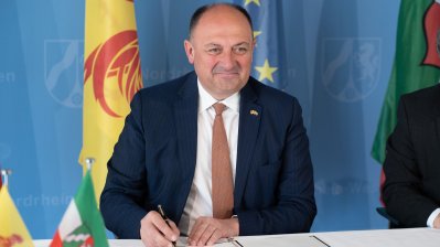 Ministerpräsident Armin Laschet und Willy Borsus unterzeichnen Gemeinsame Erklärung zur Vertiefung der Zusammenarbeit
