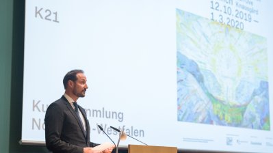 Ministerpräsident Armin Laschet begrüßt Kronprinzenpaar aus Norwegen zu Munch-Eröffnung im K20