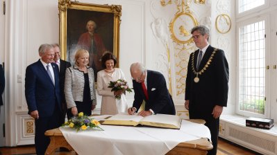 König Carl Gustaf und Königin Silvia von Schweden besuchen Aachen