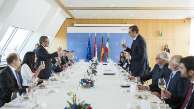 Ministerpräsident Laschet empfängt den Staatspräsidenten der Republik Serbien