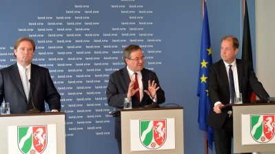 Landesregierung Nordrhein-Westfalen stellt Eckpunkte des Haushalts 2018 vor