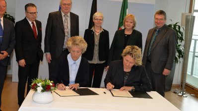 Studifinder künftig bundesweit: Land NRW und Bundesagentur für Arbeit unterzeichnen Kooperationsvereinbarung