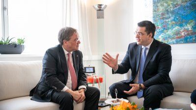 Ministerpräsident Armin Laschet empfängt den Präsidenten des Europäischen Ausschusses der Regionen Apostolos Tzitzikostas