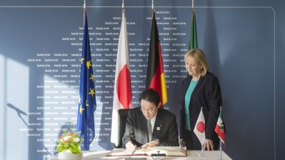 Ministerpräsidentin Kraft trifft den japanischen Außenminister Kishida