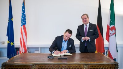 Ministerpräsident Armin Laschet empfängt US-Botschafter Richard Grenell