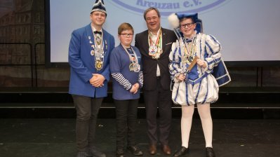 Ministerpräsident Armin Laschet empfängt die Kinderprinzenpaare und Kinderdreigestirne aus Nordrhein-Westfalen