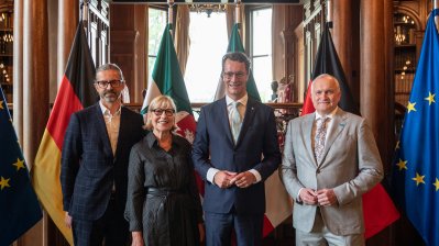 Ministerpräsident Hendrik Wüst empfängt Konsularisches Korps beim Sommerempfang in der Villa Hügel