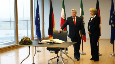 Gauck wird von Ministerpräsidentin in NRW empfangen