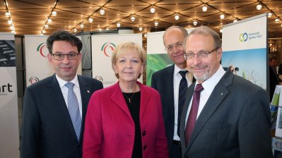 Ministerpräsidentin Hannelore Kraft hält Grußwort beim Gemeindekongress 2014