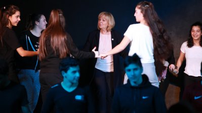 Ministerpräsidentin Hannelore Kraft besucht das Genoveva-Gymnasium in Köln
