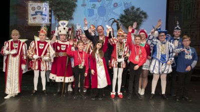 Ministerpräsident Armin Laschet empfängt die Kinderprinzenpaare und Kinderdreigestirne aus Nordrhein-Westfalen