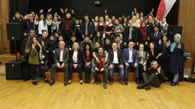 Ministerpräsidentin Hannelore Kraft besucht das Genoveva-Gymnasium in Köln