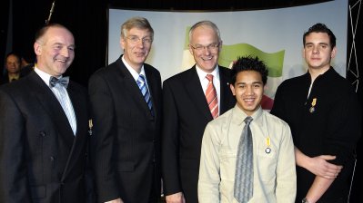 Manfred Hörter (Wipperfürth), Hanjo Wandel (Marienheide) und Zarlene Weingarten (Wipperfürth)