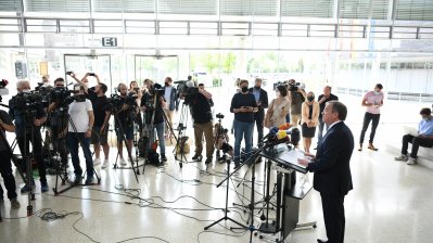 Ministerpräsident Armin Laschet und Gesundheitsminister Karl-Josef Laumann besuchen den Kreis Gütersloh