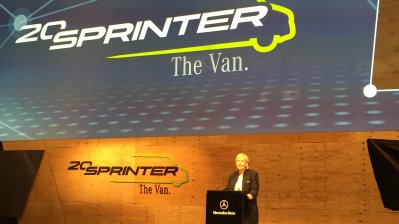 Grußwort von Ministerpräsidentin Hannelore Kraft beim Festakt zum 20-jährigen Jubiläum des MercedesBenz Sprinter im Werk Düsseldorf
