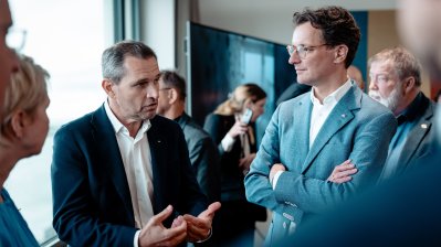 Ministerpräsident Wüst im Gespräch mit Olympia-Vertretern