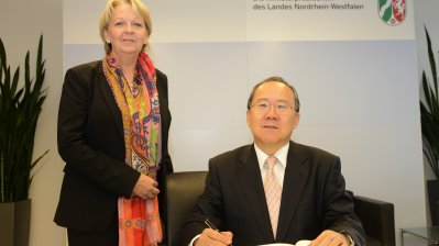 Ministerpräsidentin Kraft trifft japanischen Botschafter, 26.09.2012