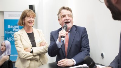 #JUKON16 – Ministerpräsidentin Kraft diskutiert mit Jugendlichen über Zukunftsfragen