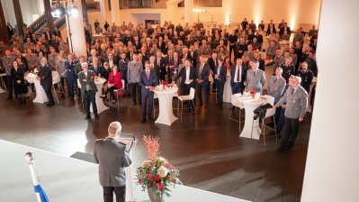 Ministerpräsident Wüst ehrt Soldatinnen und Soldaten der Bundeswehr und Repräsentanten der befreundeten Streitkräfte