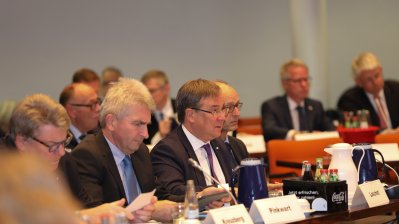 Kommission „Wachstum, Strukturwandel und Beschäftigung“ zu Gast im Rheinischen Revier