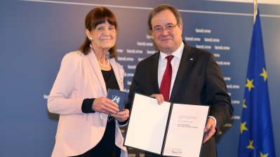 Ministerpräsident Laschet verleiht den Verdienstorden des Landes Nordrhein-Westfalen