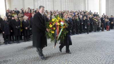 "Große Zeremonie am Menen-Tor" in Ypern, 11.11.2013