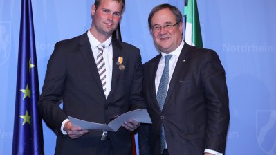 Rettungsmedaille des Landes Nordrhein-Westfalen an Marcel Neilson