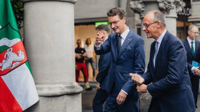 Begrüßung des Bundeskanzlers Friedrich Merz