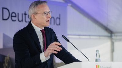 Spatenstich für die Microsoft Rechenzentren im Rheinischen Revier