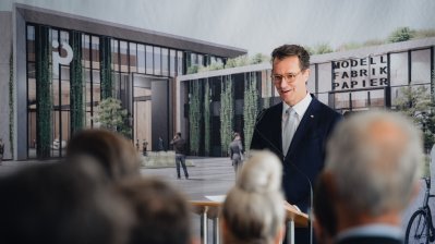 Richtfest des Forschungsgebäudes Modellfabrik Papier in Düren