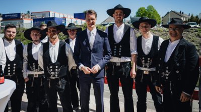 Richtfest des Forschungsgebäudes Modellfabrik Papier in Düren
