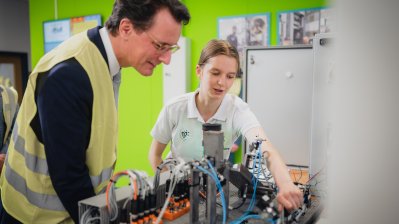 Rundgang in der Fabrik