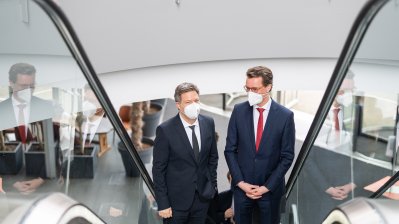 Ministerpräsident Hendrik Wüst empfängt Bundesminister für Wirtschaft und Klimaschutz, Dr. Robert Habeck